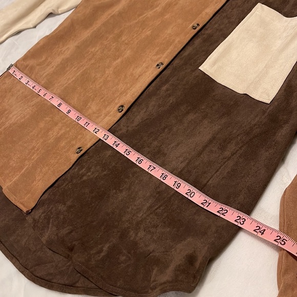 ACOA LONG SLEEVE BUTTON UP BLOUSE - Picture 4 of 5